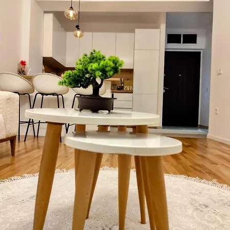 דירה E N A East Gate Living *