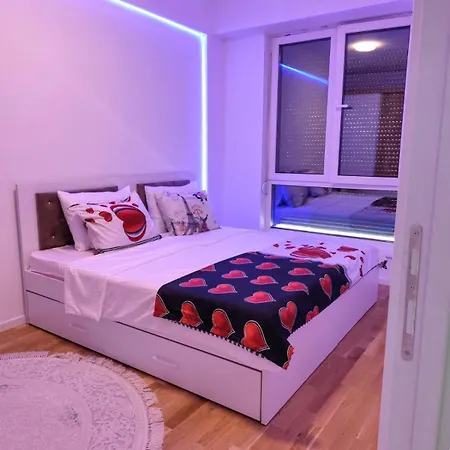 דירה E N A East Gate Living